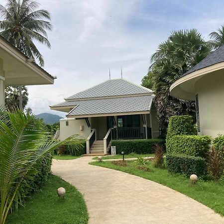 Wis Beach Khanom Exteriér fotografie