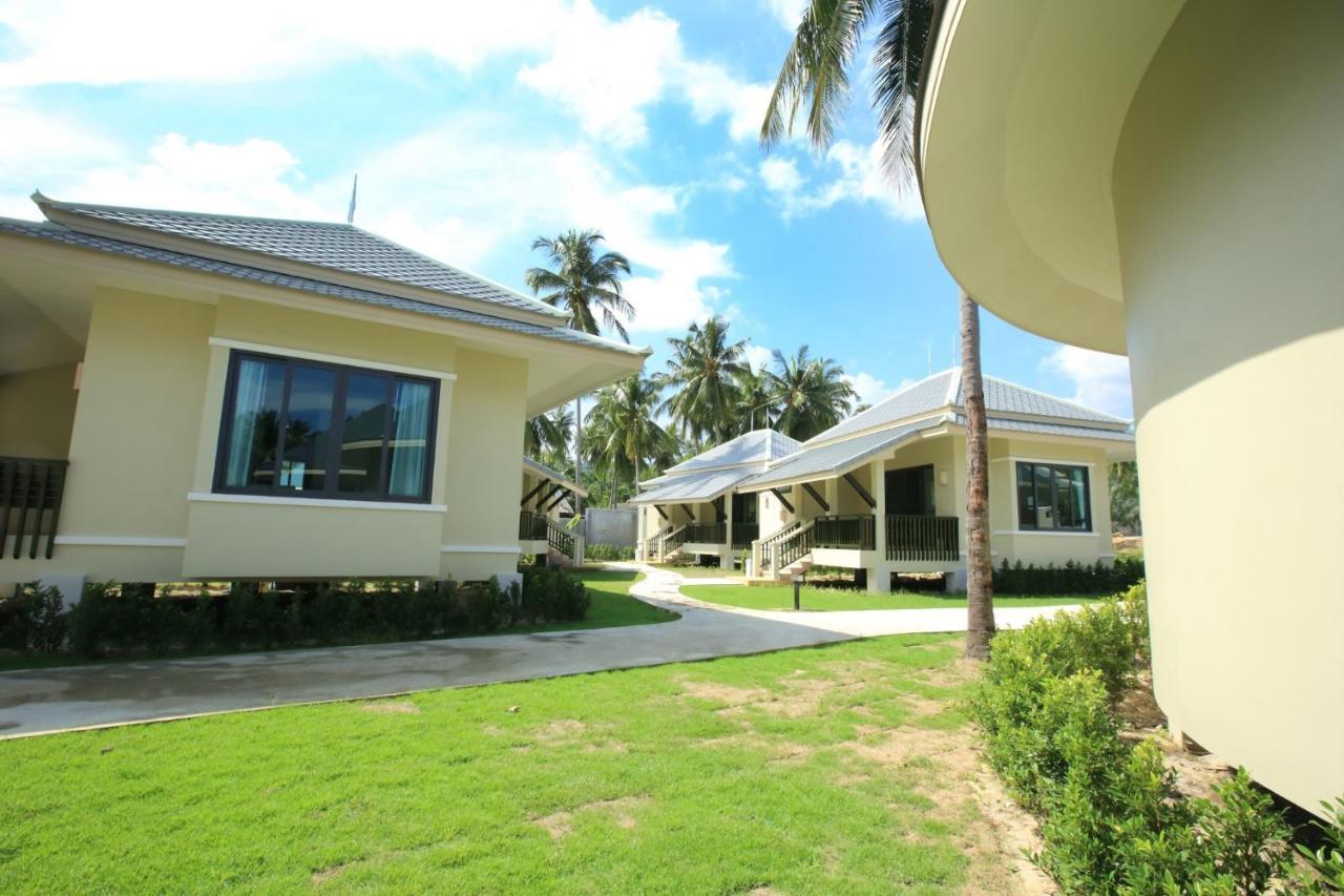 Wis Beach Khanom Exteriér fotografie