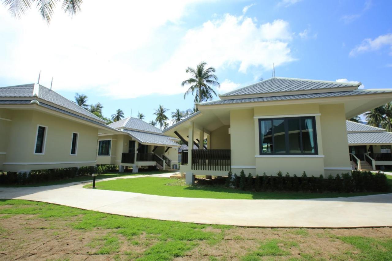 Wis Beach Khanom Exteriér fotografie